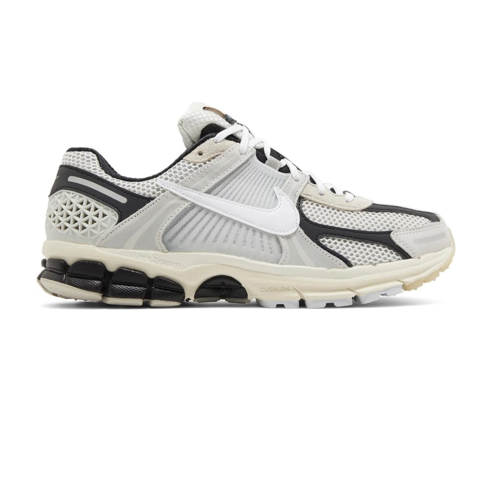 *Sold Out* Nike Zoom Vomero 5
Supersonic Light Bone Black